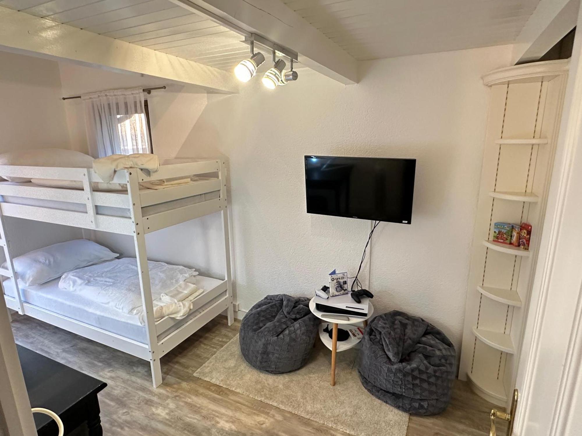 Villa Montreux Ngoại thất bức ảnh